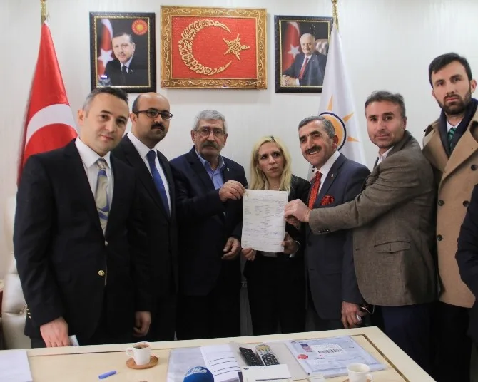 Kılıçdaroğlu Ak Partiye Katıldı