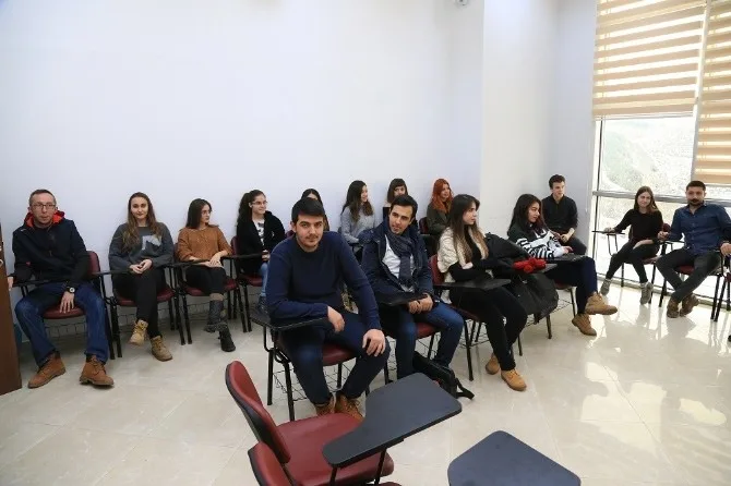 Ko-Mekte Eğitim Aldı, Abddeki Sınavda Başarılı Oldu