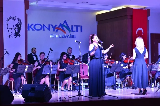 Konyaaltında Keman Orkestrası Konseri