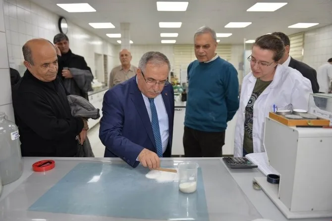 Kütahya Şeker Fabrikasını Ziyaret Etti