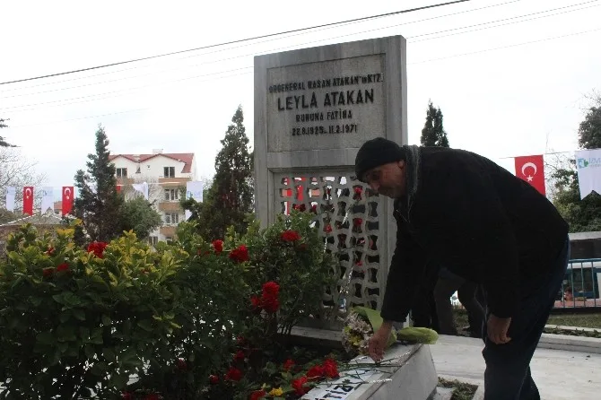 Leyla Atakan Ve Arkadaşları Dualarla Anıldı