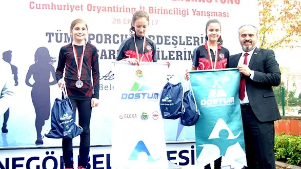 ORYANTiRiNG SPORCULARI CUMHURiYET iÇiN YARIŞTI