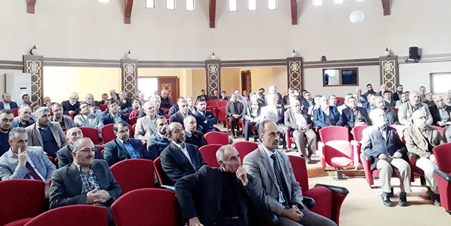 DiN GöREVLiLERi TOPLANTIDA BULUŞTU