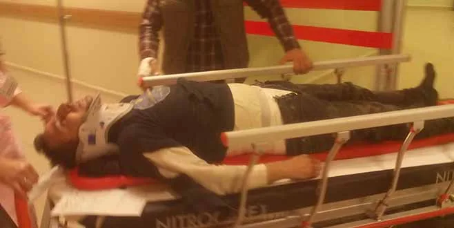 ÇATIDAN DÜŞEN TALİHSİZ İŞÇİ AĞIR YARALANDI
