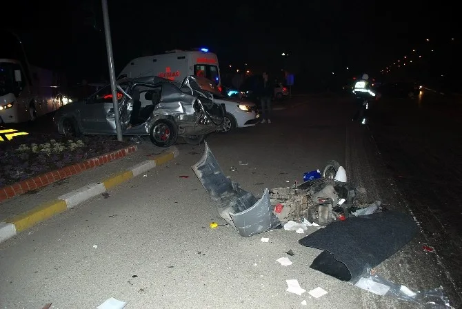Manisada Feci Kaza: 10 Yaralı