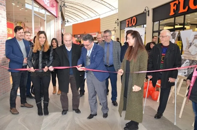 Masal Tadında Sergi