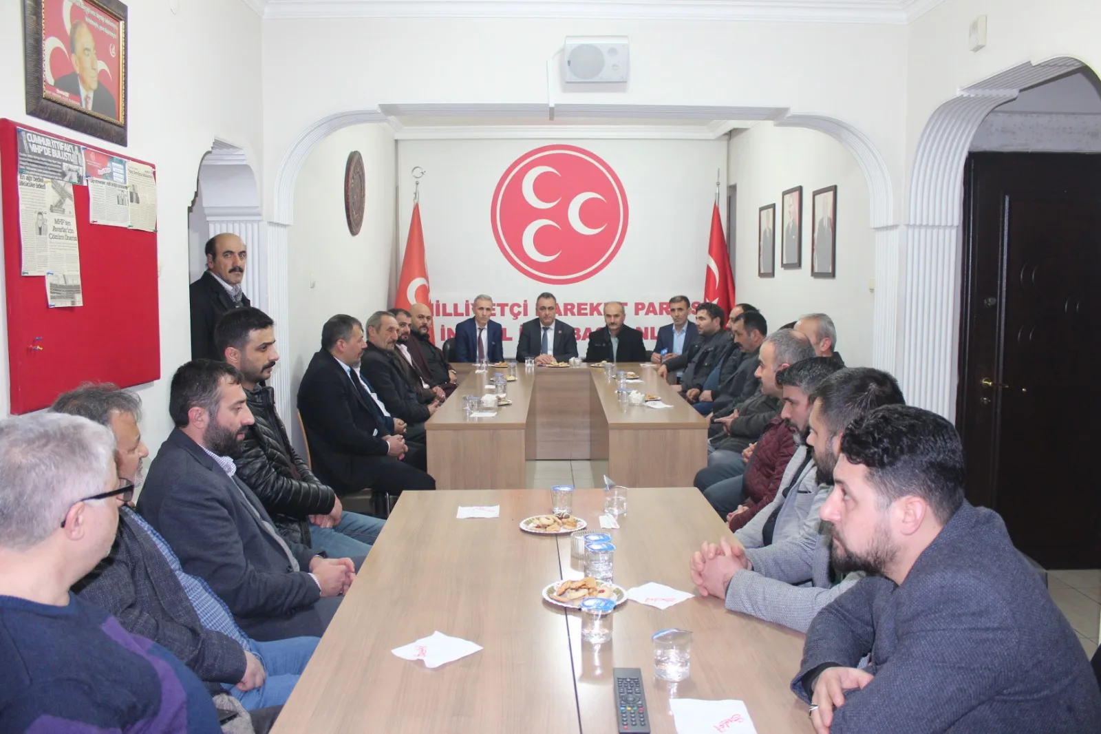 MHP’nin meclis üyelerini destekleyecekler