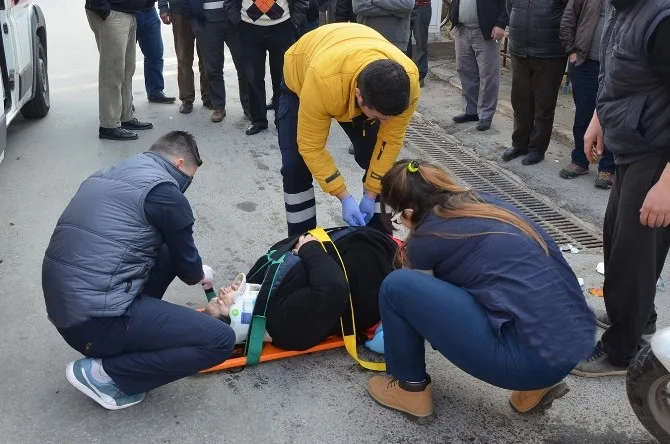 Milasta Motosikletin Çarptığı Yaya Yaralandı