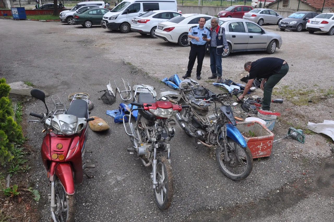 Seri Motosiklet Hırsızı Yakalandı