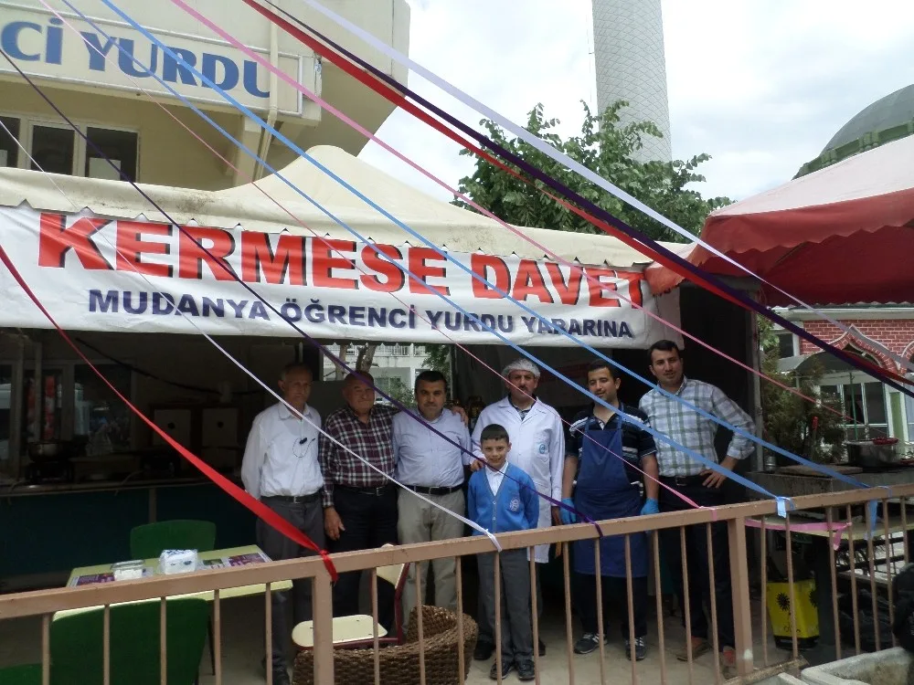 Mudanya Öğrenci Yurdundan Öğrenciler Yararına Kermes
