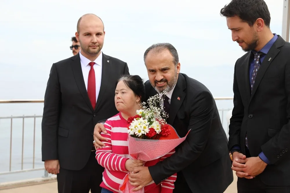 Mudanya Sahilleri Büyükşehir İle Güzelleşiyor