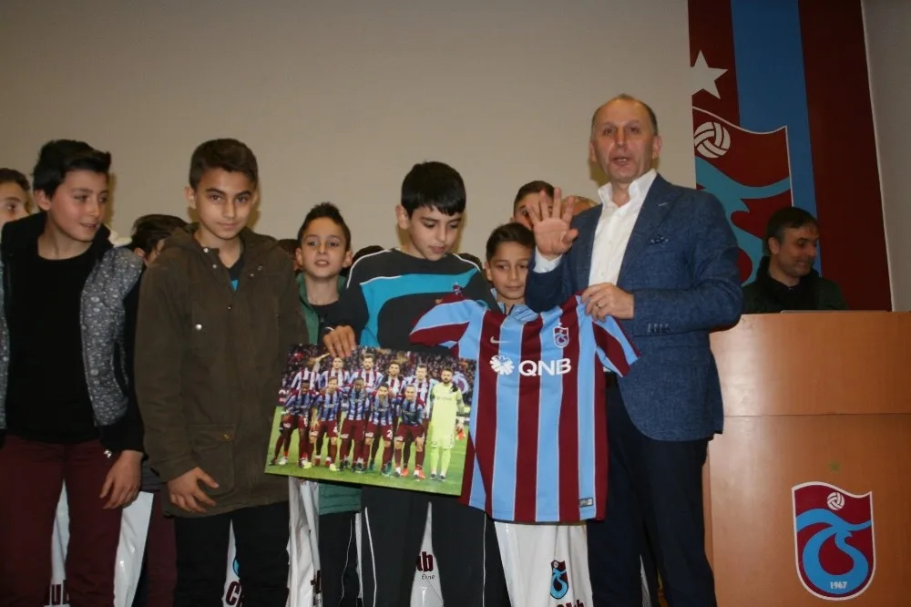 Muharerm Usta: Trabzonu Futbolcu Havzası Yapmak İstiyoruz