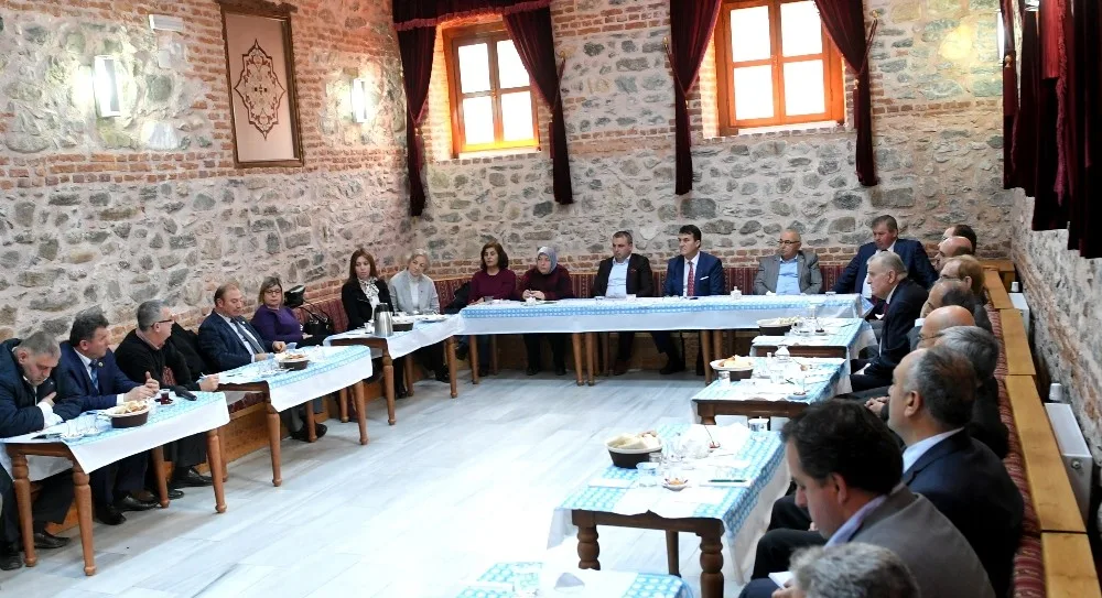 Muhtarlardan Dündara Teşekkür
