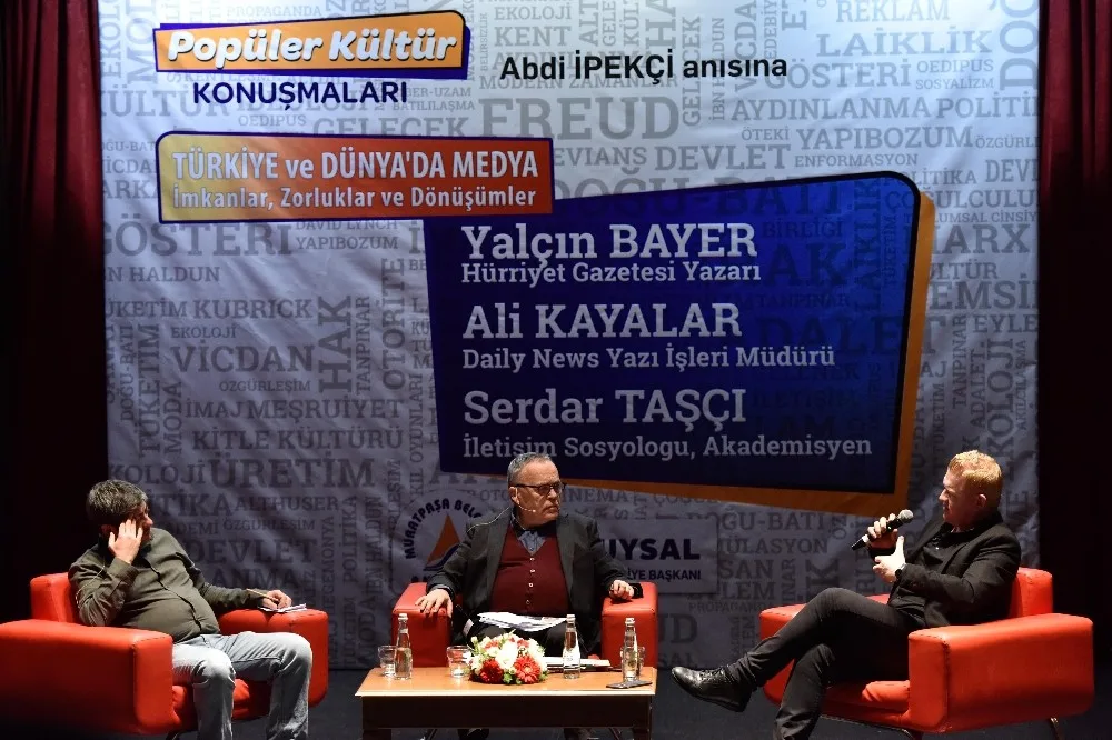 Muratpaşada Popüler Kültür Konuşmaları