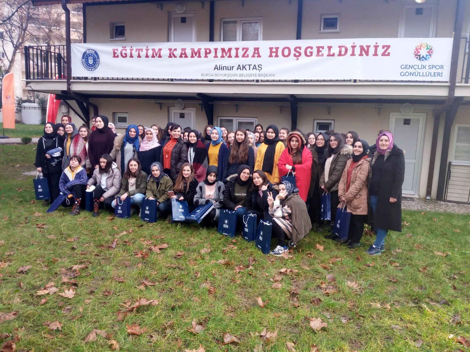 Naire Çikayevalı öğrenciler Eğitim ve Motivasyon kampında konuk oldu