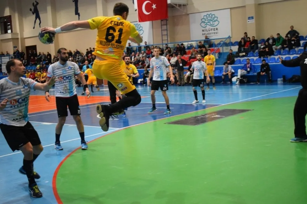 Nilüfer Rahat Kazandı