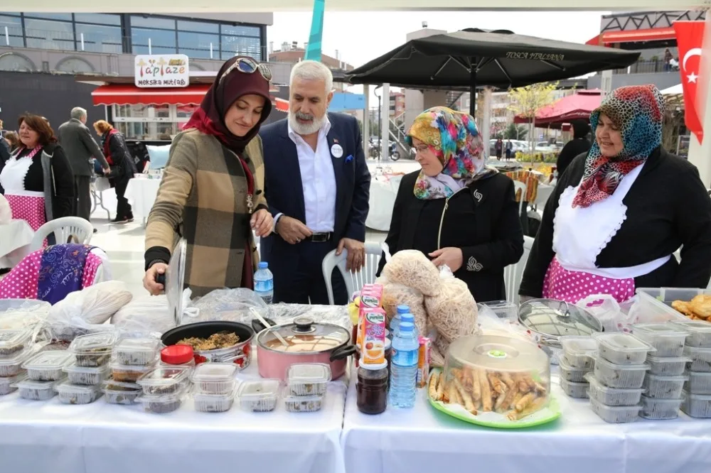 Nilüferdeki Kadın Derneklerinden Kermes