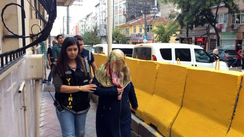 Öğretmeni Bıçaklayan Kadın Veli Adliyeye Sevk Edildi