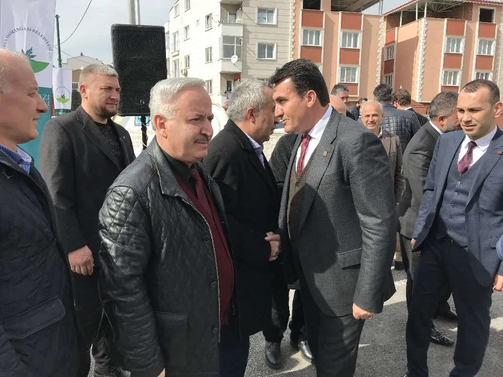 Osmangazi Belediyesi İlçeyi Modern Pazar Alanlarıyla Donatıyor