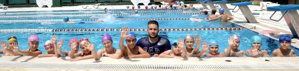 Osmangazide Havuzlar Cıvıl Cıvıl