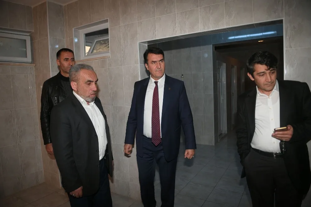Osmangaziden Camilere Hizmet