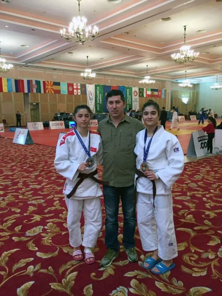 Osmangazili Sporcular Olimpiyatlarda Madalya Peşinde