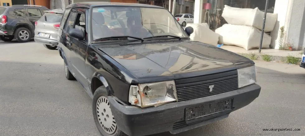 Otomobil ile motosiklet çarpıştı; 1 yaralı