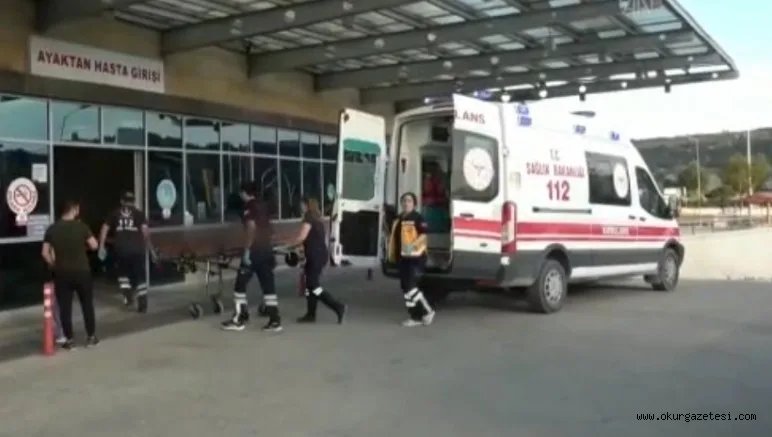 Otomobille tırın çarpıştığı kazada 1 çocuk öldü