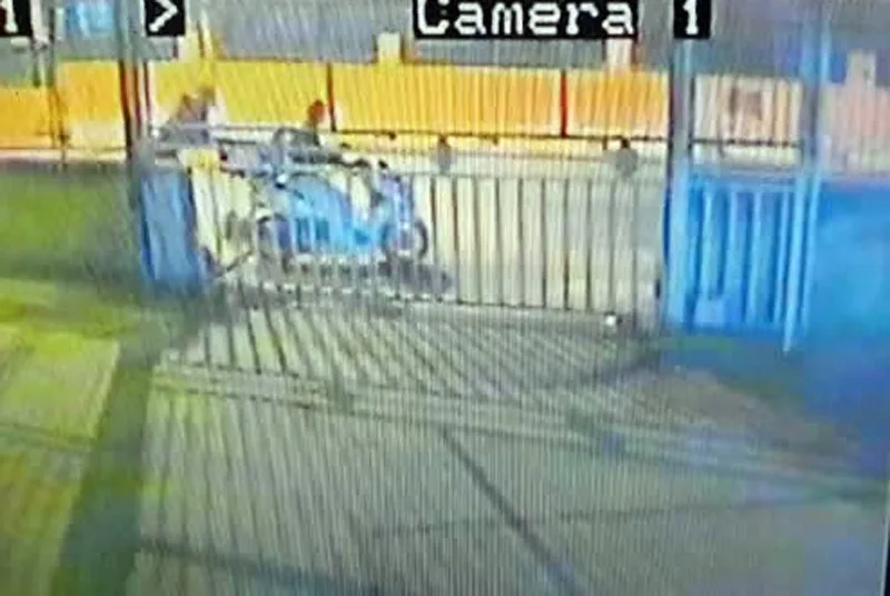 (Özel Haber) Şişlide Motosiklet Çalan Hırsızlar Kamerada