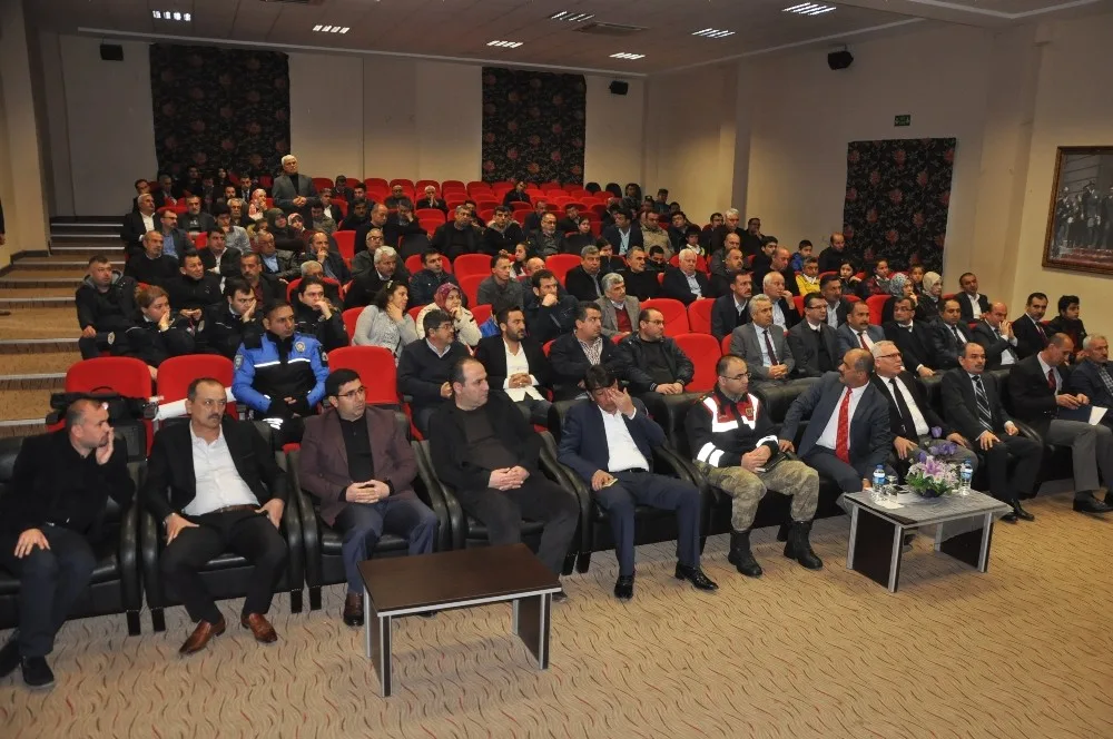 Payasta Servis Şoförlerine Seminer Verildi