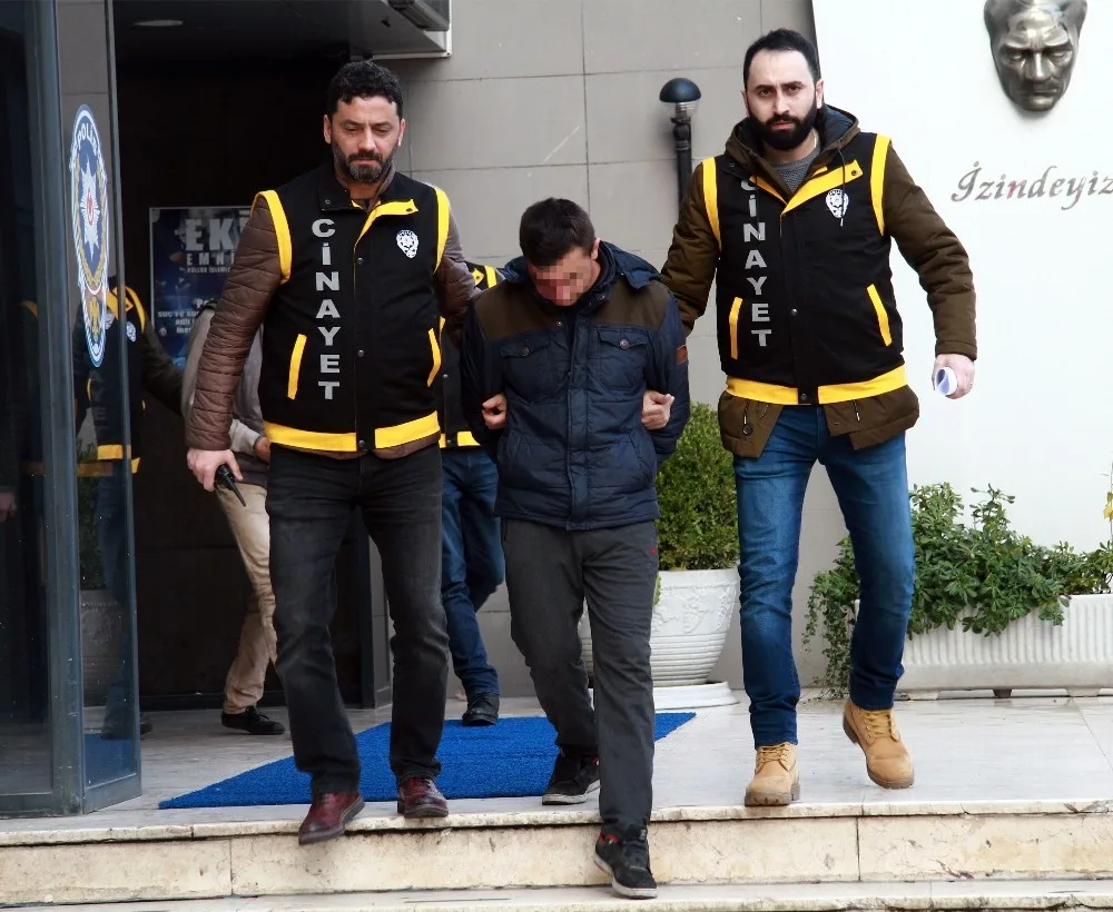 Polisi Yaralayan İki Zanlı Adliyeye Sevk Edildi