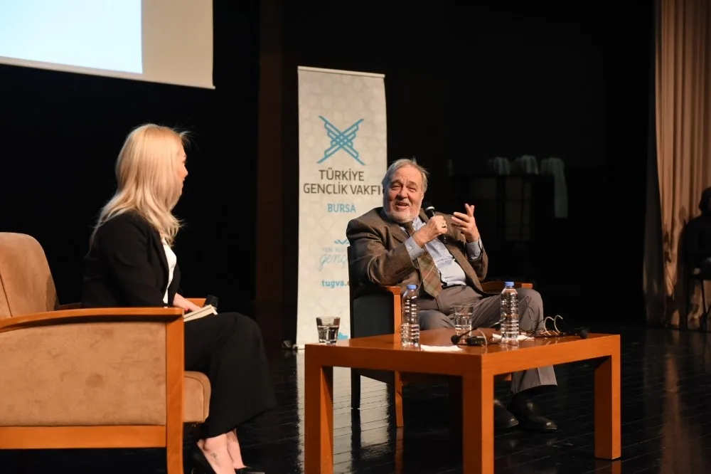 Prof. Dr. İlber Ortaylı: Doğanbey Konutları Törenle Yıkılmalı