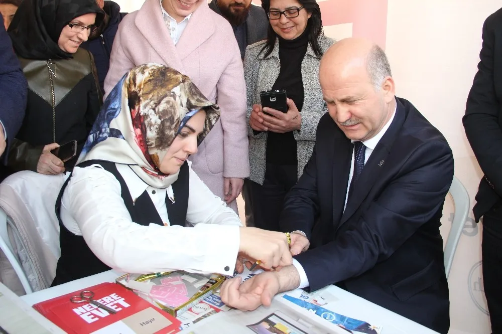 Referanduma ‘Evet Dövmeli Destek