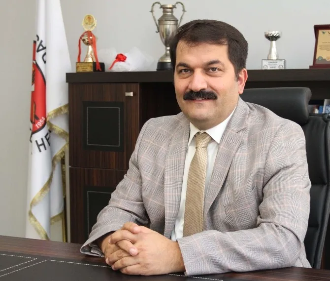 Sağlam:yerli Hayvan Varlığını İthalatla Artıramayız