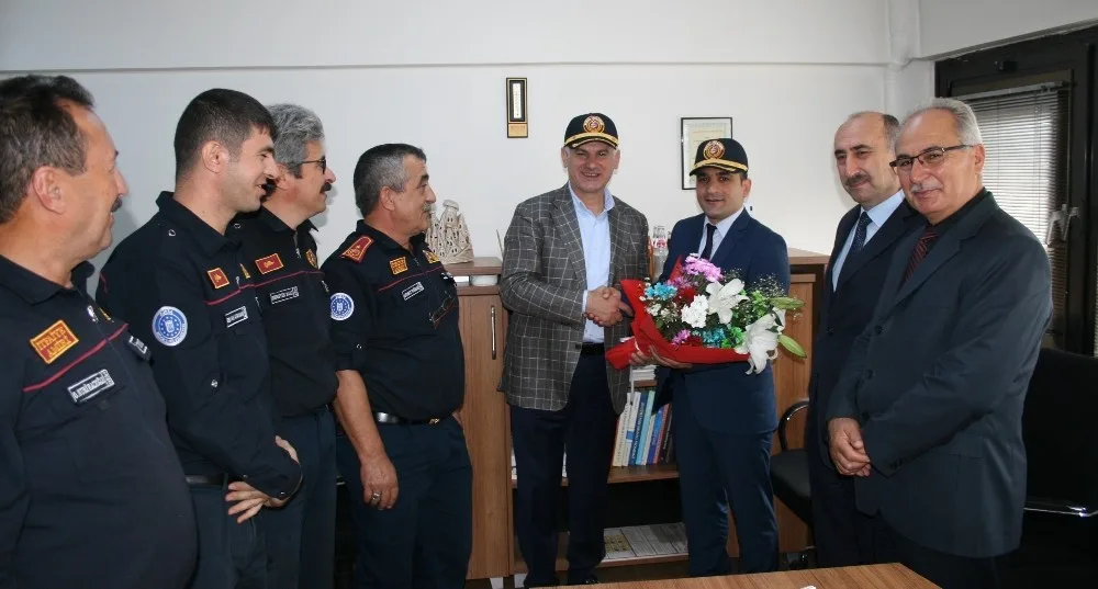 Şahinden İtfaiyecilere Ziyaret