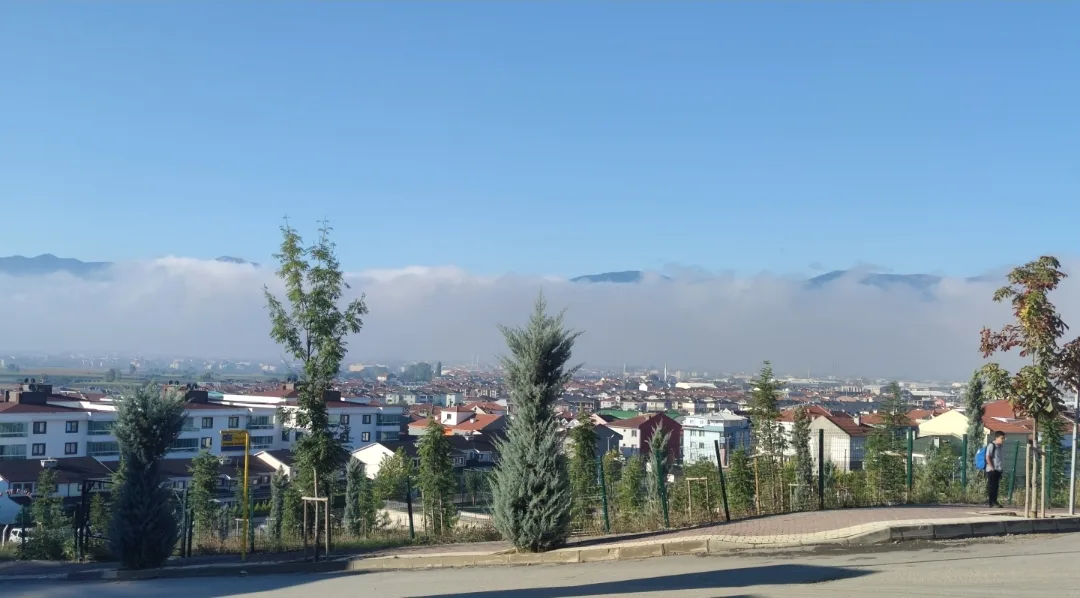 İnegöl'de resmen zehir soluyoruz