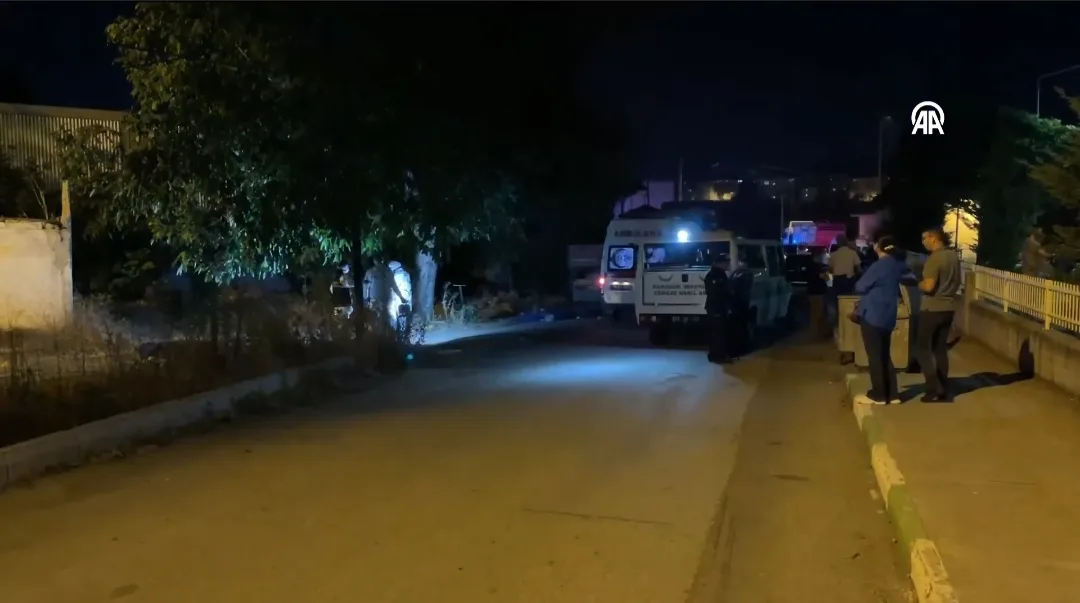 Karısını ve kayınvalidesini tüfekle öldürdü