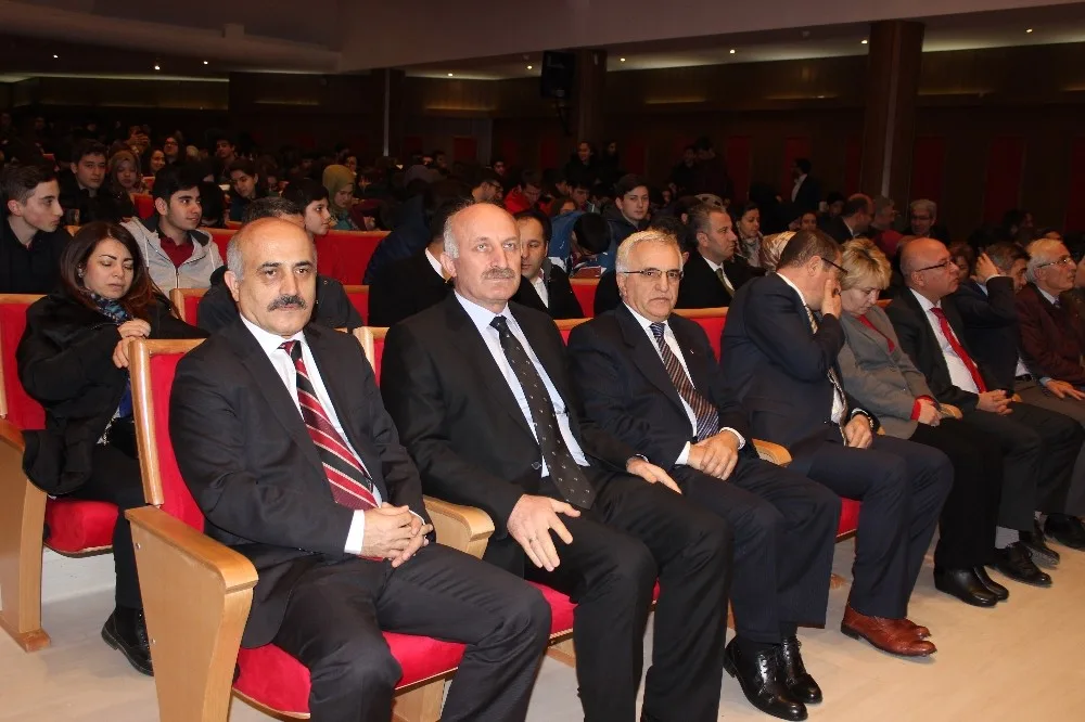 Şehir Ve Medeniyet Gençlerle Buluşuyor