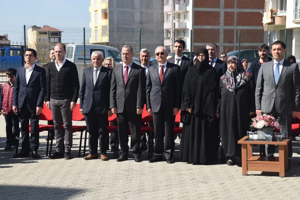 Şehit Hikmet Aktaş Ortaokulunda Şehit Köşesi Açıldı