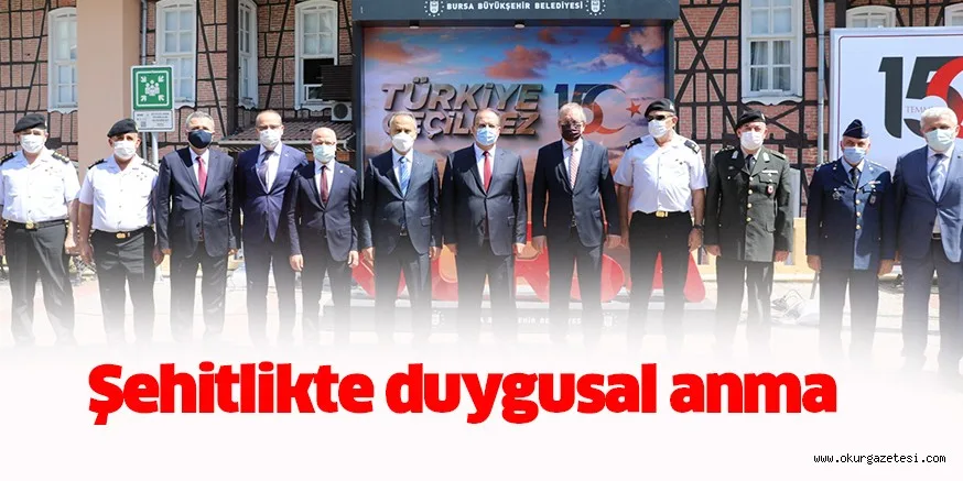 Şehitlikte duygusal anma