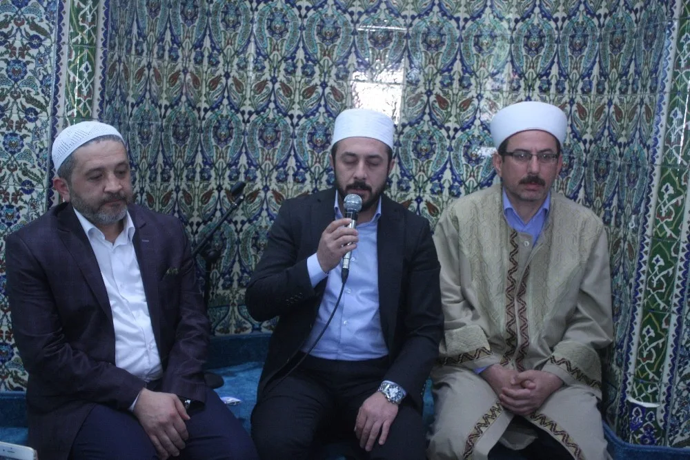 Şehreküstü Camiinde Kuran-I Kerim Ziyafeti