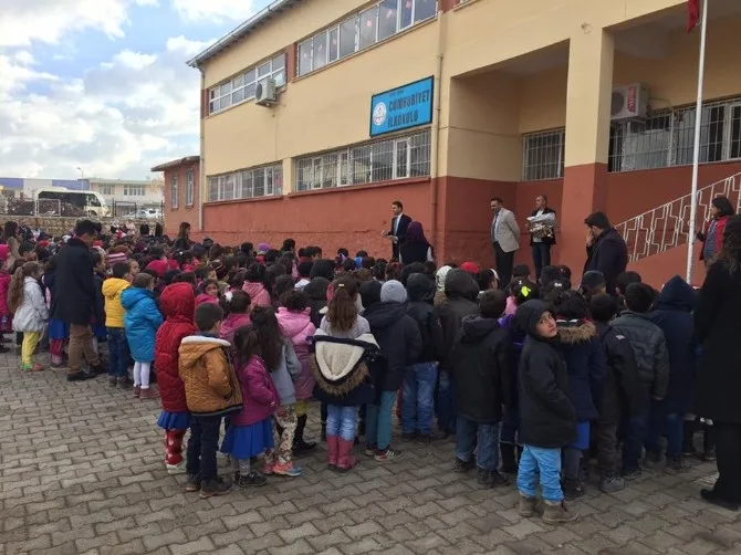 Siirtte 98 Bin 500 Öğrenci Karne Aldı