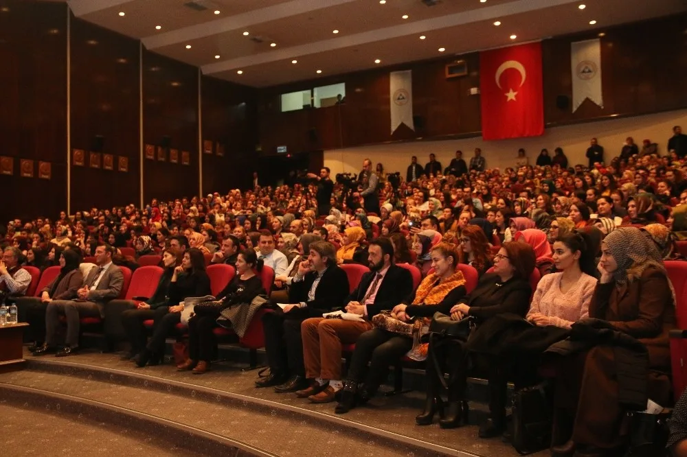 Spiker Zafer Kiraz Kayseride İletişim Semineri Verdi