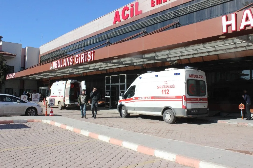 Suriyede Çatışmalarda Yaralanan 19 Öso Askeri Kilise Getirildi