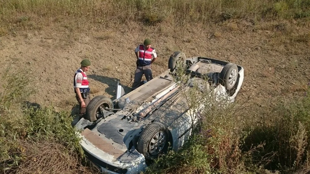 Takla Atan Araçtan Sağ Çıktılar