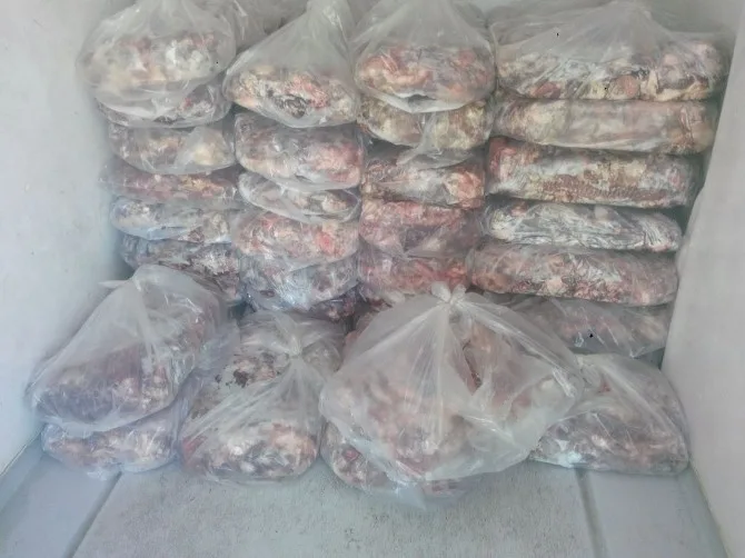 Tarsusta 1,5 Ton Kaçak Et Ele Geçirildi