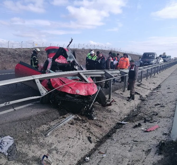 Tekirdağ-İstanbul Yolunda Kaza: 1İ Ağır 2 Yaralı