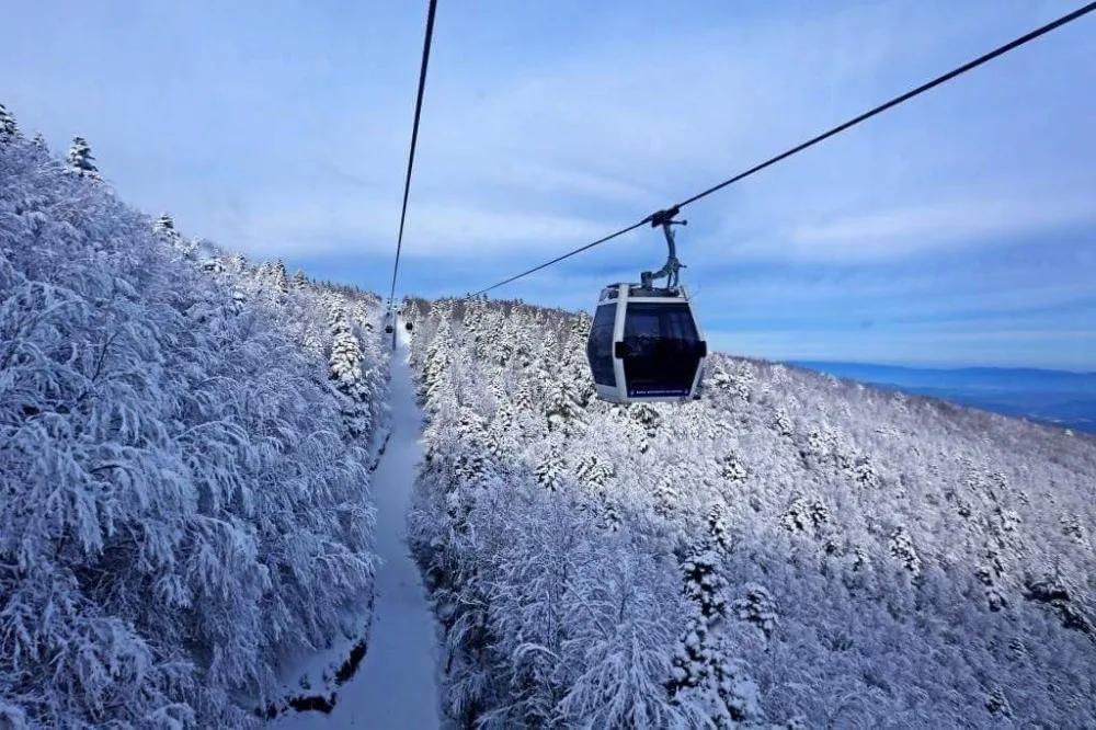 Teleferiğe Şiddetli Rüzgar Engeli Devam Ediyor
