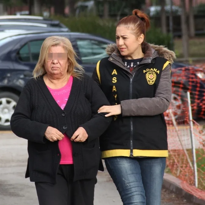 Telefonda Seç, Beğen, Al Dedi, Polisi Görünce Kadınları Tanımadığını Söyledi