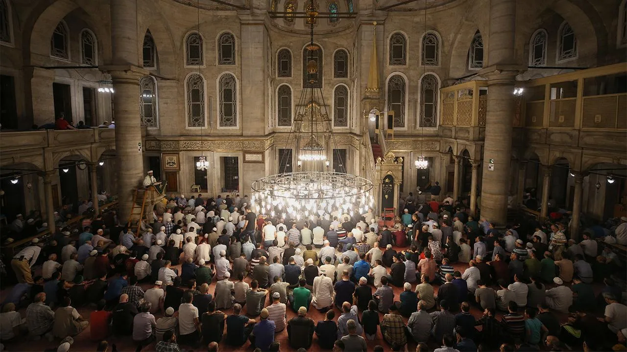 İnegöl'de hatimle teravih namazı kılınacak camiler belli oldu